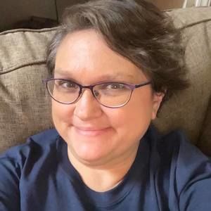 Meet your Posher, April